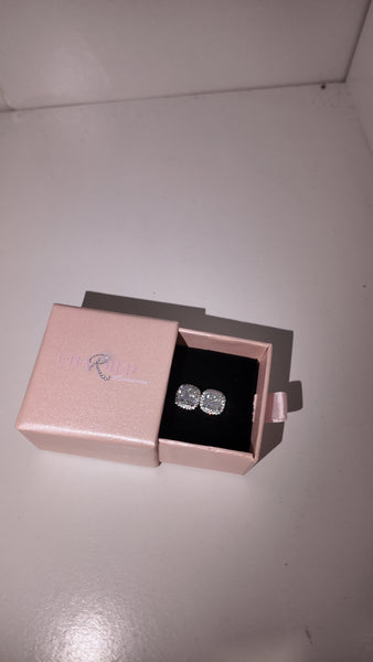 “Fancy” Stud Earring