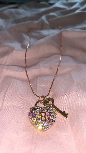 Locket Pendant Necklace